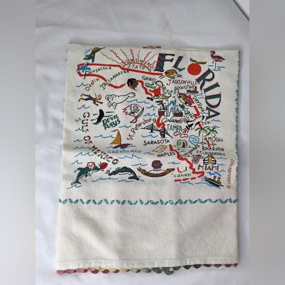 NWOT Catstudio Size 22"x28" Hand/Dish Towel-Miami Themed Towel 100%cotton - Picture 5 of 12